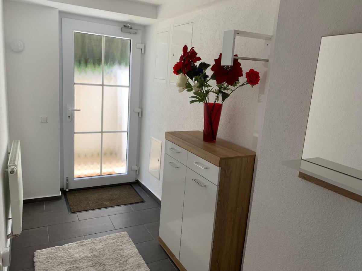 Terrassenwohnung In Estenfeld Bei Wuerzburg Esterno foto